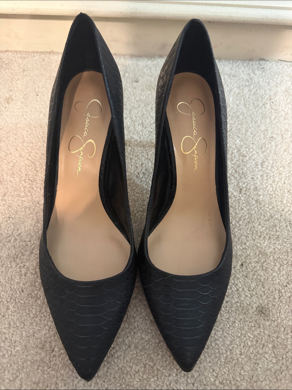 Jessica Simpson Black Croc-Embossed Pointed Toe Pumps